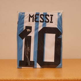 Lionel Messi Signed Argentina National Team Jersey w/ Hologram