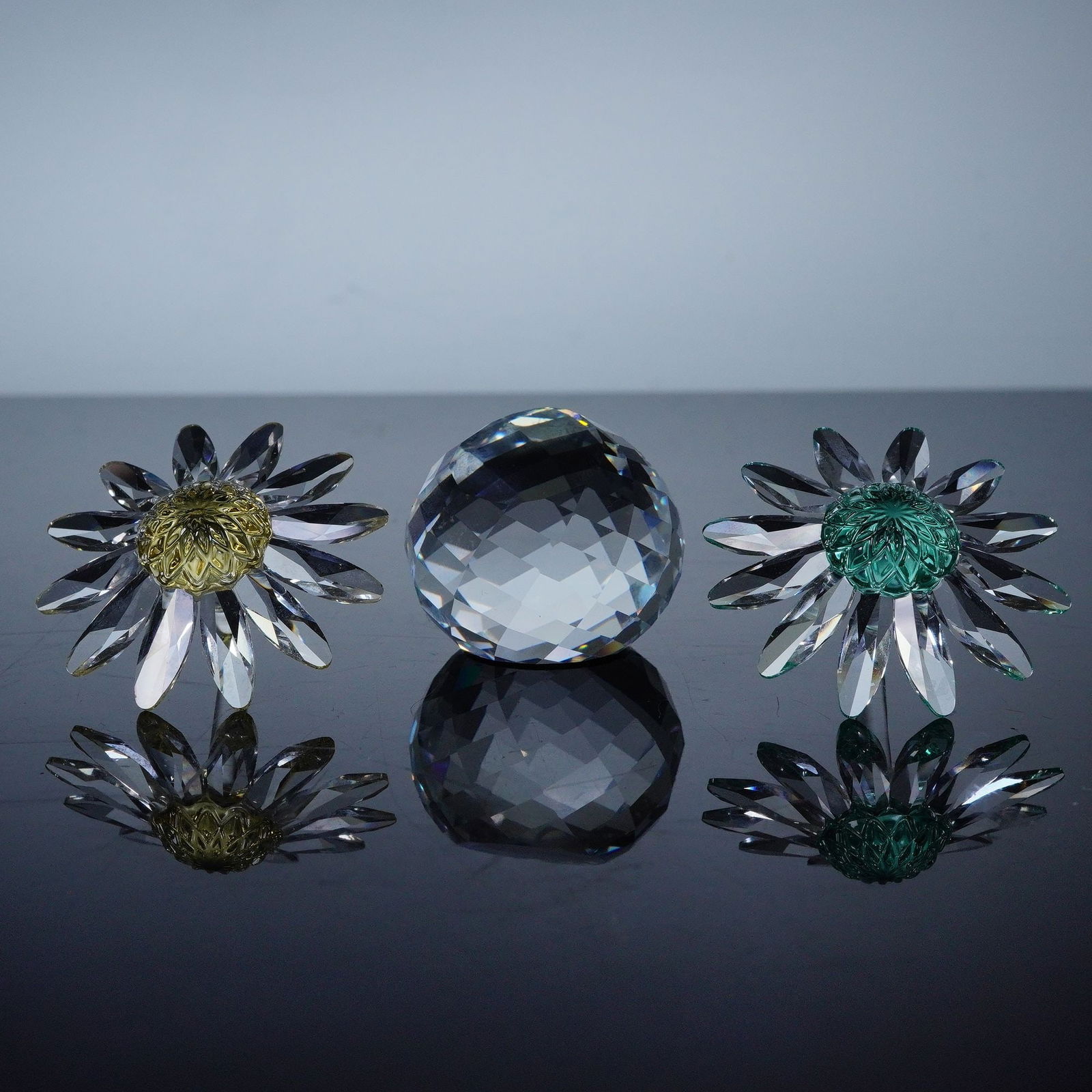 Swarovski Crystal Dindori Sapphire Blue Paradise Flower