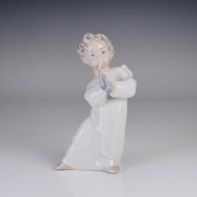 Lladro Porcelain Figurine, Angel With Flute 1004540