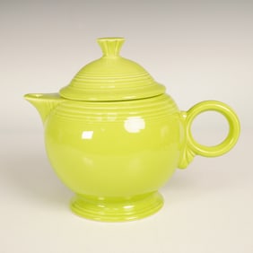 Fiesta Ware Teapot with Lid, Green Chartreuse