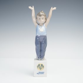 Lladro Porcelain Figurine, Special Champion 01007514