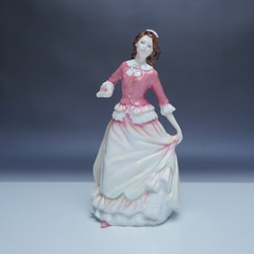 Royal Doulton Collectors Club Figurine, Susan HN3871