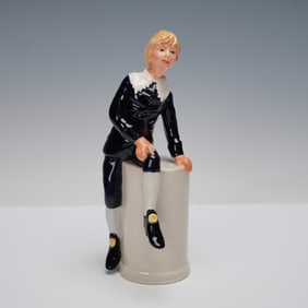 Royal Doulton Figurine, Little Lord Fauntleroy HN2972