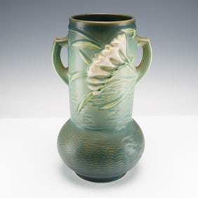 Roseville Pottery Dual Handled Vase, Freesia