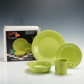 Fiesta Chartreuse Dinnerware Set, 4 Piece Place Setting