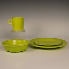 4pc Homer Laughlin China Fiestaware Set, Chartreuse