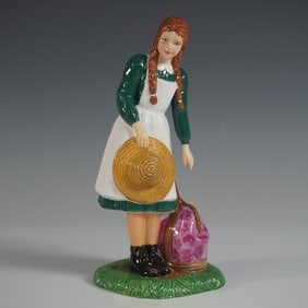 Royal Doulton Anne Arrives at Green Gables HN 5225 Figurine