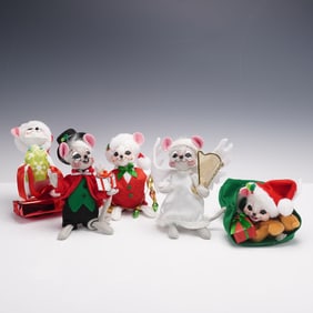 5pc Annalee Christmas Holiday Dolls