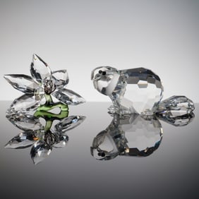 2pc Swarovski Crystal Figurines, Mother Beaver and Flower
