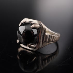 Black Cabochon Silver Metal Ring