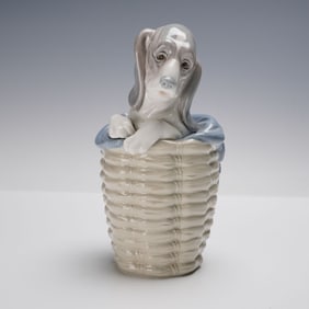 Lladro Porcelain Figurine, Dog in Basket 1001128