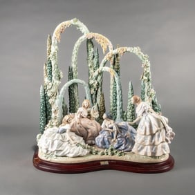 Lladro Porcelain Sculpture, Garden Party 1001578