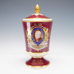 Spode Porcelain Commemorative Vase and Lid, Sir Winston Churchill