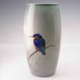 Royal Doulton by Harry Allen Titanian Vase, King Fisher