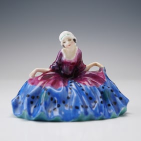 Royal Doulton Mini Figurine, Polly Peachum M22