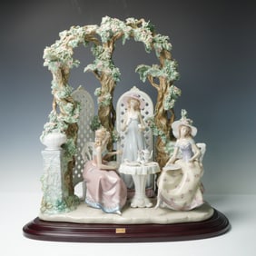 Lladro Porcelain Figurine and Base, Tea in the Garden 1001759