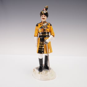 Michael Sutty Porcelain Figurine, Skinners Horse