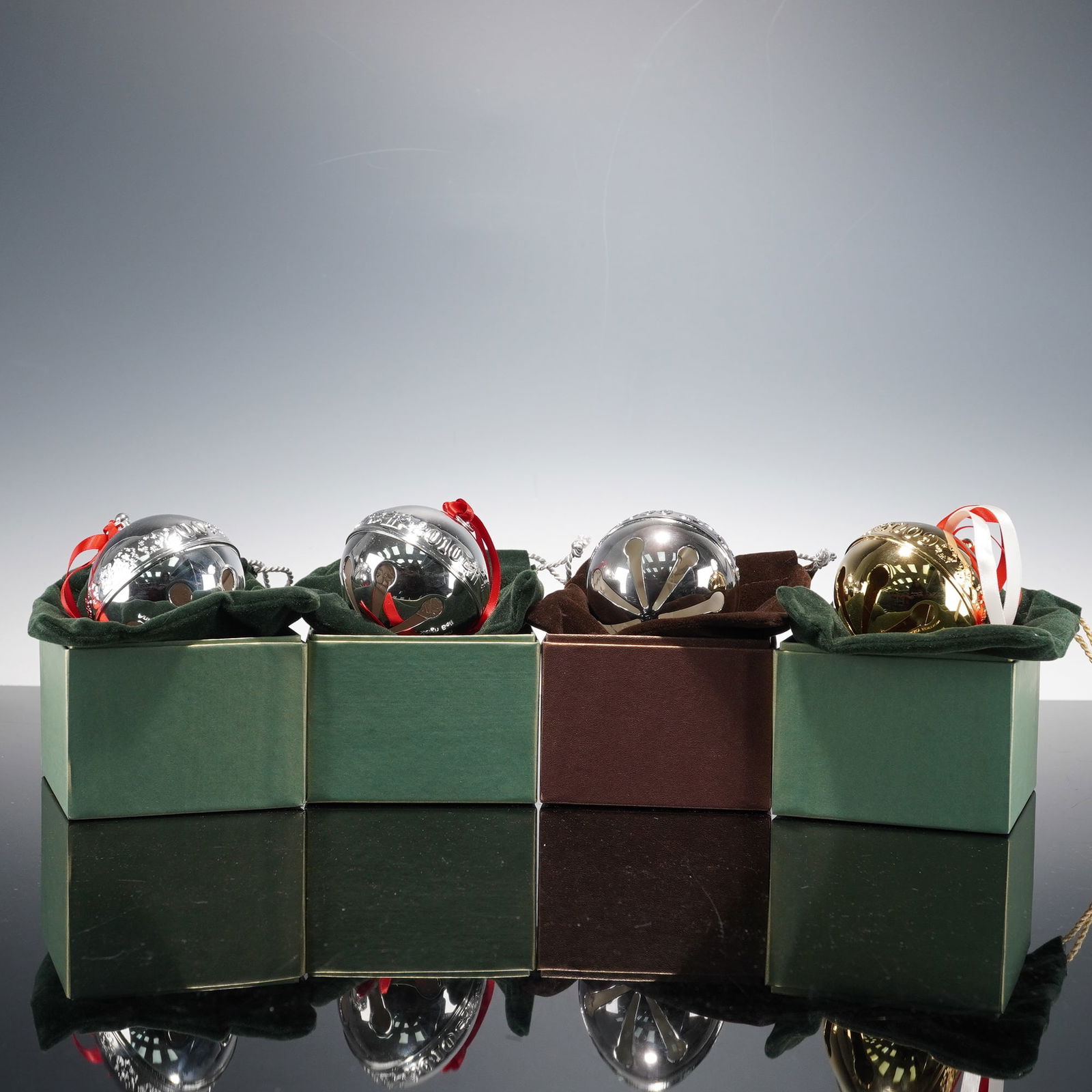 4pc Wallace Silversmiths Annual Sleigh Bell Ornaments (1 of 4)