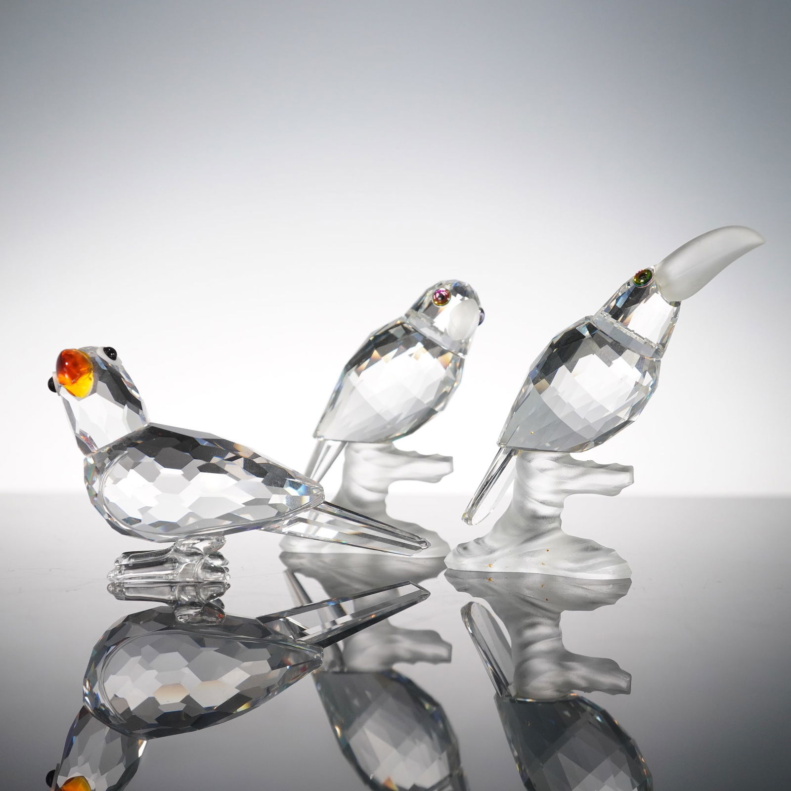 3pc Swarovski Crystal Figurines- Toucan, Parrot & Parrot w/Colored Beak (1 of 5)