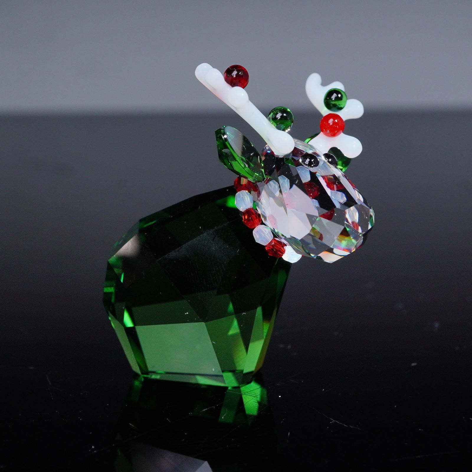 Swarovski Crystal Figurine, LOVLOTS 2023 Holiday Mo, with Box (1 of 4)