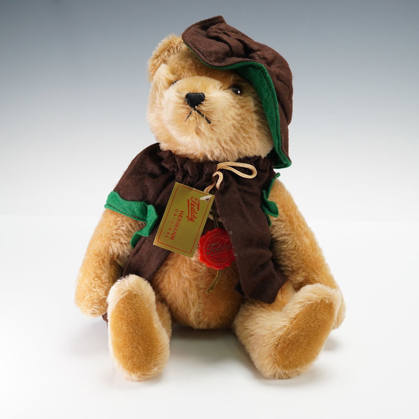 Hermann Teddy Original Teddy Bear (1 of 4)