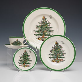 5pc Spode Tableware Set, Christmas Tree