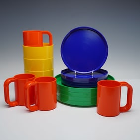 16pc Massimo Vignelli for Heller Multicolor Plastic Bowls, Mugs, and Plate