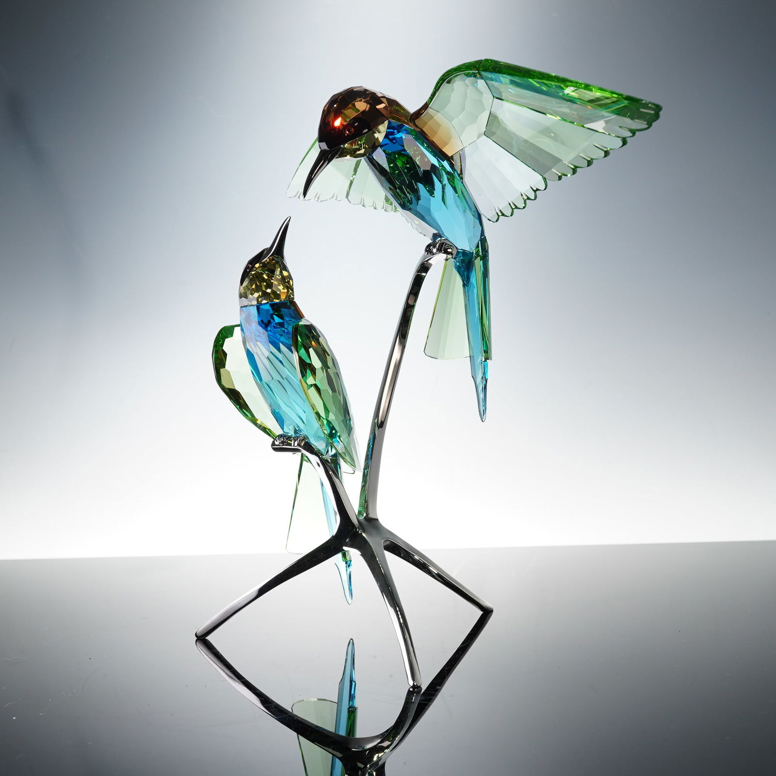 Swarovski Crystal Paradise Bird Sculpture, Bee-Eaters Peridot (1 of 9)
