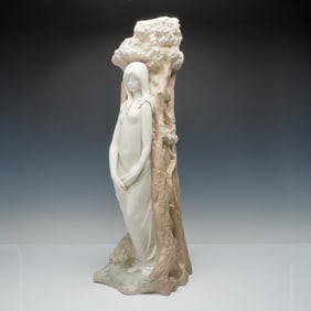 Lladro Porcelain Sculpture, Eve at the Tree 01012029