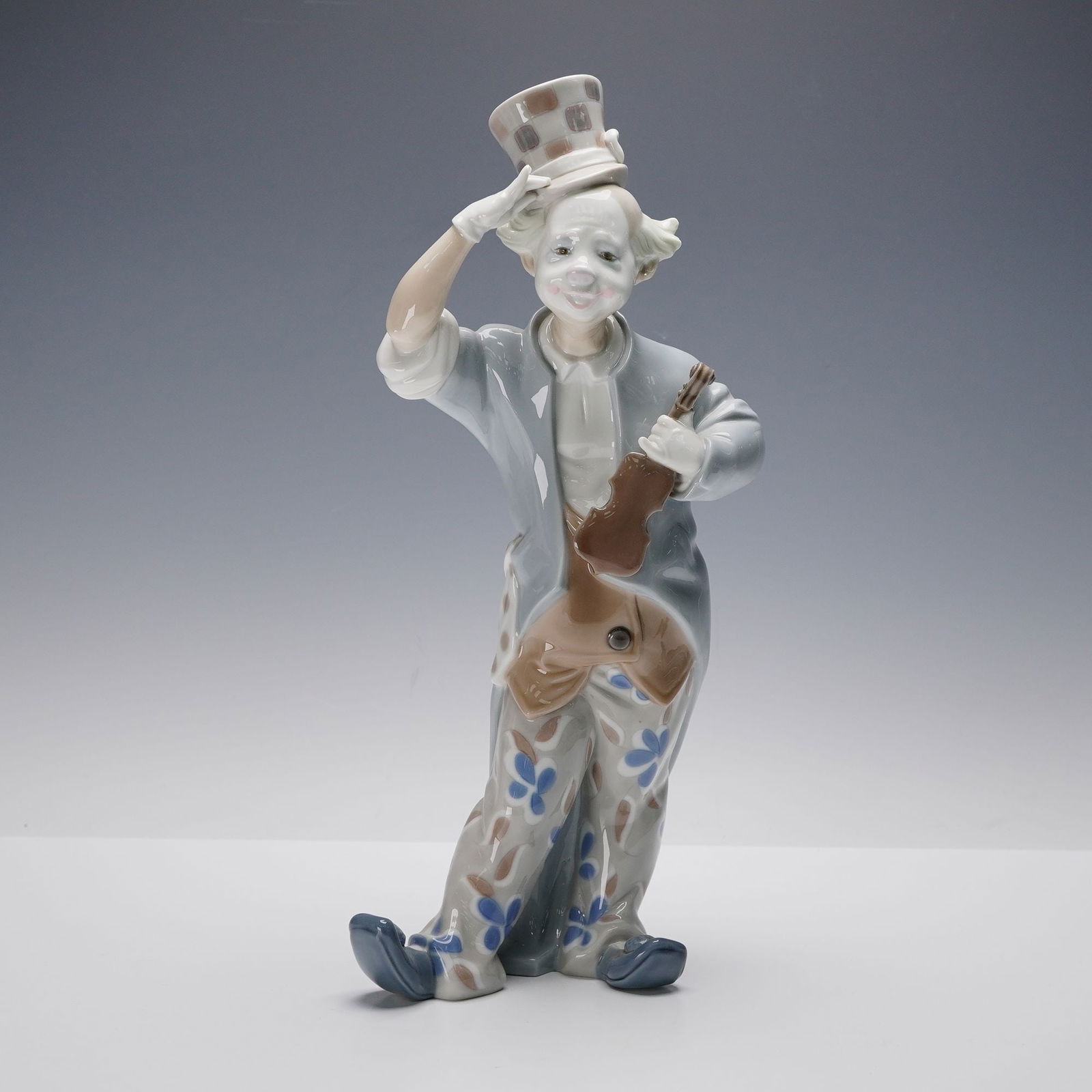 Lladro Porcelain Figurine, Clown with Violin 01001126 (1 of 3)