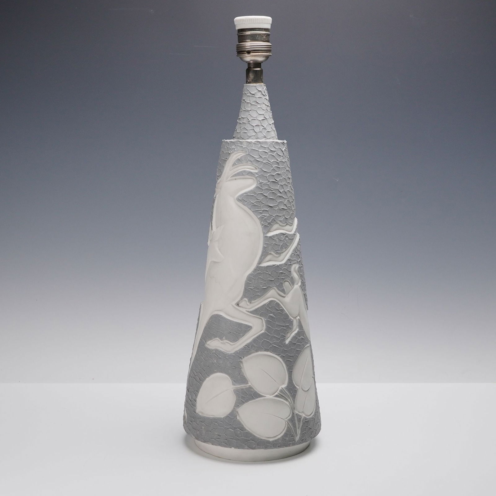 Rare Lladro Porcelain Table Lamp, Cone (Bucks) 01000303.13 (1 of 4)