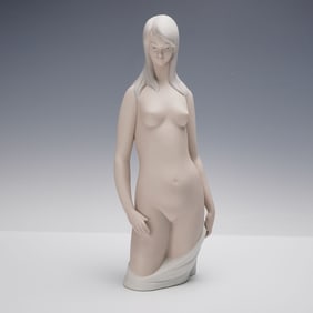Lladro Matte Porcelain Figurine, Nude (Torso) 01014512