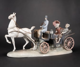 Lladro Porcelain Sculpture, Hansom Carriage 1001225