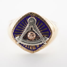 14K Gold Blue Enamel Past Master Masonic Ring