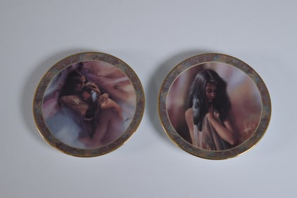 2pc Bradford Editions Miniature Plates, Native Beauty Series