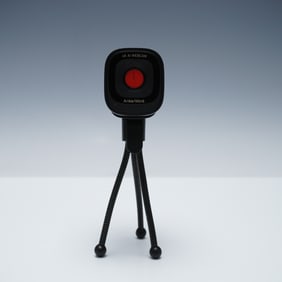 Anker Work C310 4K AI Webcam with Tripod and Box