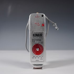Vintage Konair Flash Gun