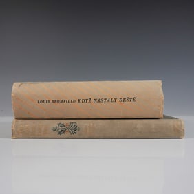 Vintage Books, The Old Peabody Pew and Když Nastaly Dešt?