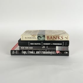 4pc Crime and Law Enforcement Book Collection