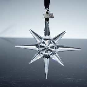 Swarovski Crystal Holiday Ornament, 1995 Annual Edition Star