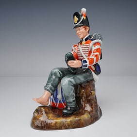 Royal Doulton Figurine, Drummer Boy HN2679