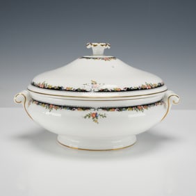 Wedgwood Bone China Round Covered Vegetable Bowl, Osborne