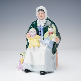 Royal Doulton Figurine, Rag Doll Seller HN2944