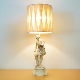 Neoclassical Figural Table Lamp with Classical Male Figure