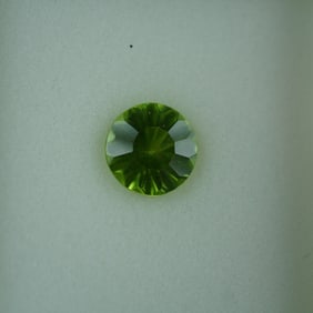 1.75 CT Green Peridot Round Quantum Cut Gemstone
