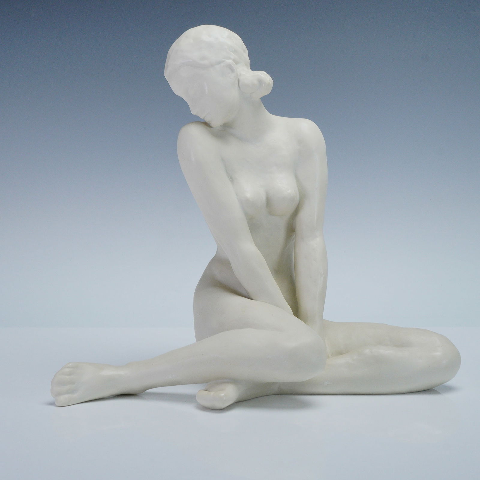 Rosenthal Classic Rose Fritz Klimsch Porcelain Sitting Woman Figurine: Porcelain figurine produced by Rosenthal as part of the Classic Rose Collection, based on a design by sculptor Fritz Klimsch. The figure depicts a seated nude woman with a lowered gaze and crossed leg