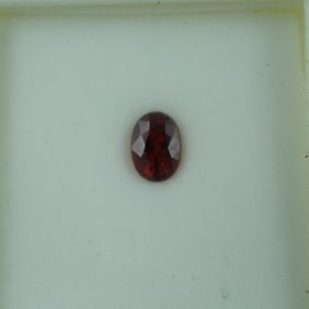 1.25 CT Spessartine Garnet Oval Cut Gemstone
