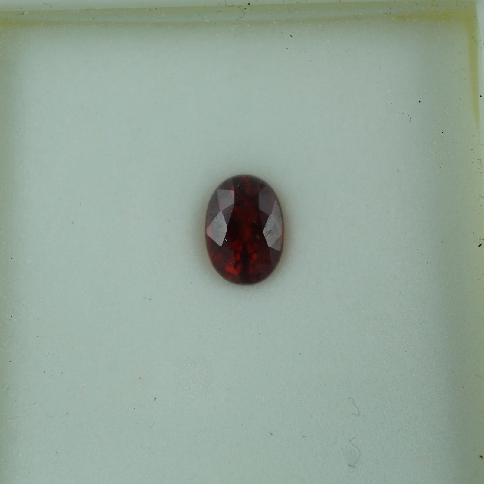 1.25 CT Spessartine Garnet Oval Cut Gemstone (1 of 2)