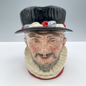 Beefeater ER D6206 Scarlet Large Royal Doulton Character Jug