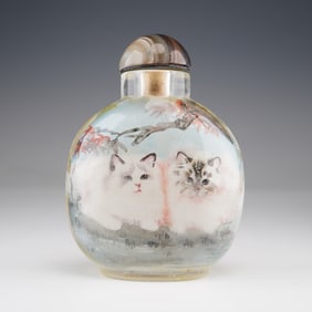 Liang Ai Inside-Painted Glass Snuff Bottle, Ragdolls